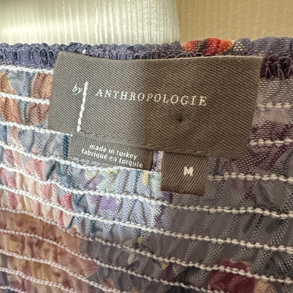 Anthropologie Rouen Smocked Mesh Top Size Medium Purple Floral Cropped - Picture 11 of 13